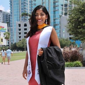 Meet your Posher, Cheryl